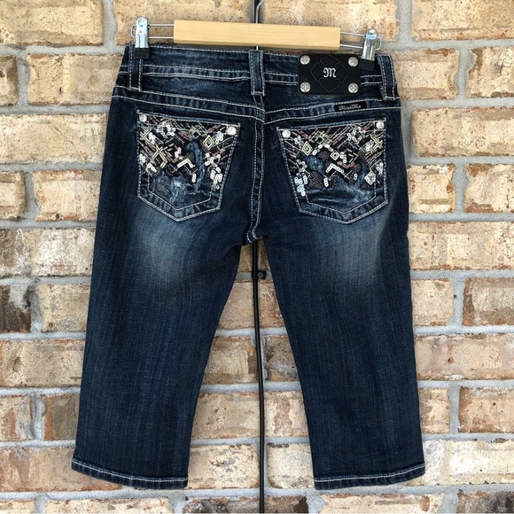 Miss Me Jeans Cotton Blend Blue Wash Distressed Embellished Cropped Jeans 26 - Picture 6 of 13